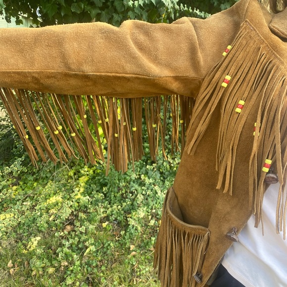 •Vintage• Suede Fringe Hippie/ Native American Jacket 1950’s-1970’s - Picture 4 of 12